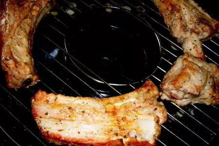 Рёбрышки на гриле в специях чими-чури  и соусом чими-чури ( дуэль ): шаг 11