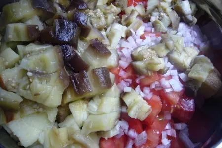 Салат с курицей, печёными баклажанами и лимонным соусом. (дуэль): шаг 3