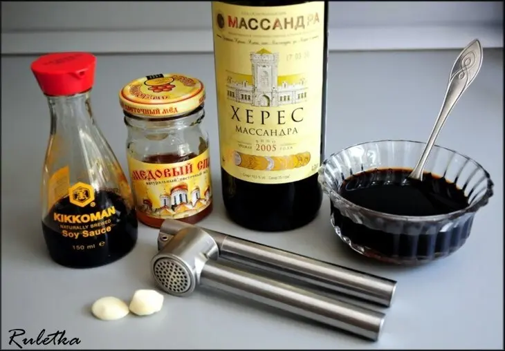 Форель в кисло-сладком соусе с имбирной соломкой.: шаг 2
