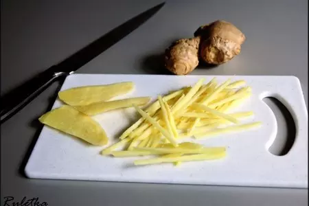Форель в кисло-сладком соусе с имбирной соломкой.: шаг 5