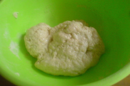Хлеб с зелёным луком: шаг 2
