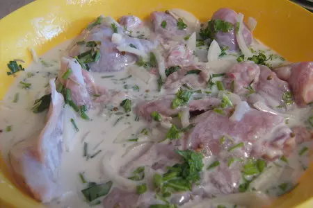Курица в кефире: шаг 1