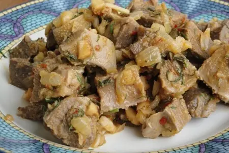 Острый язык с макадамия орехами: шаг 9