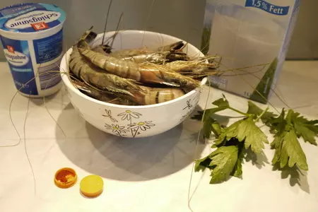 Суп-пюре из стручковой фасоли и сельдерея с креветками: шаг 4