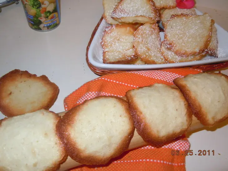 Хрустяшки-вкусняшки  печенье-чипсы угощение для детей и взрослых сладкоежек: шаг 5