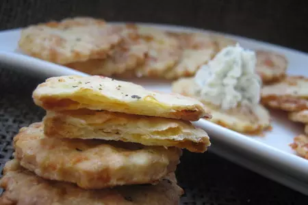 Русская версия сырных крекеров - " хрустяшки от николь" (nicoles cheddar crisps).: шаг 12