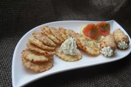 Русская версия сырных крекеров - " хрустяшки от николь" (nicoles cheddar crisps).: шаг 13