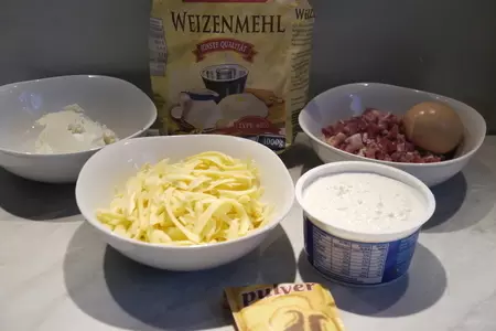 Сыр-сырные сырники: шаг 1