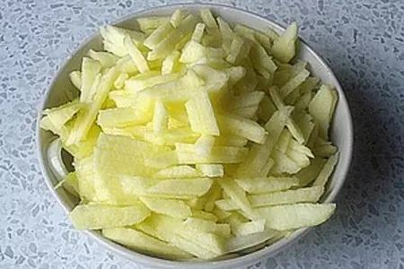 Легкий салат к мясу: шаг 4