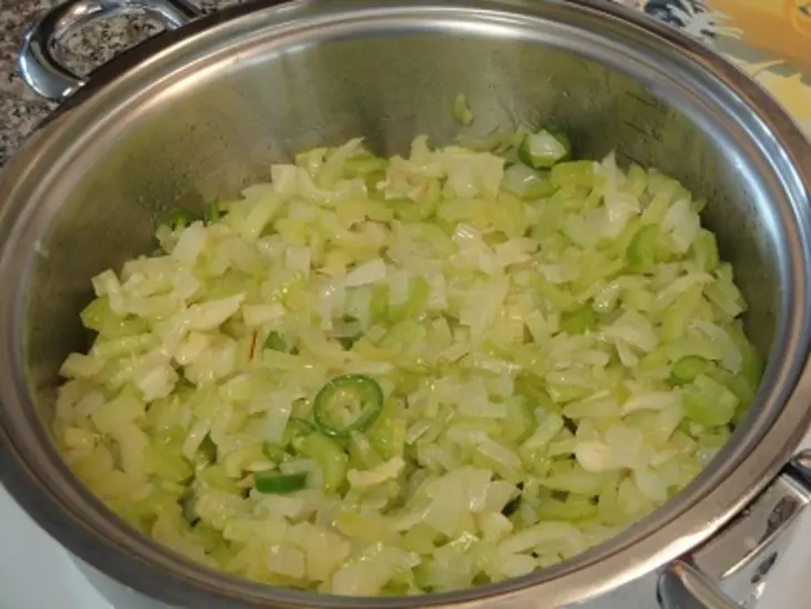 Соус с креветками и курицей: шаг 3