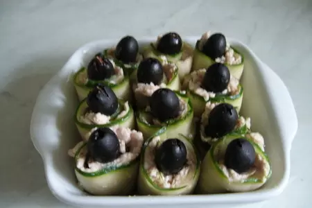 Огуречные рулетики: шаг 6