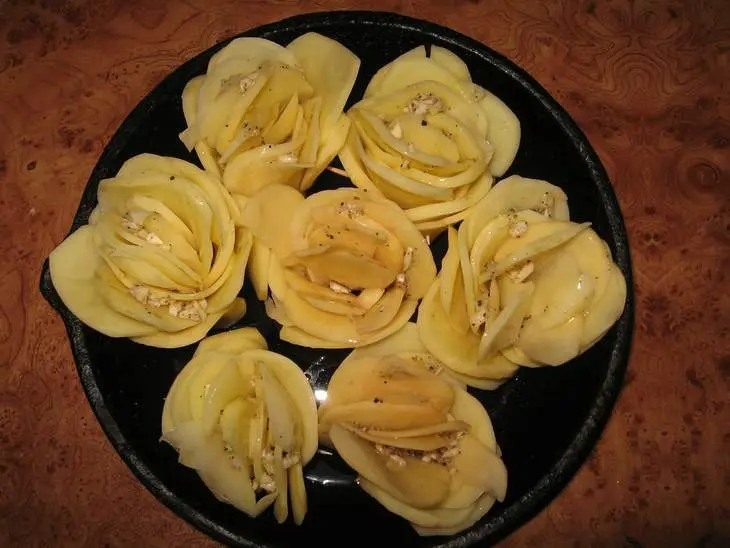 Розочки из картофеля: шаг 6