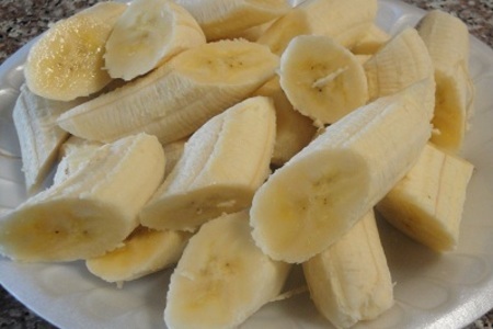 Бананы во фритюре с кунжутными семенами ! ! !: шаг 3