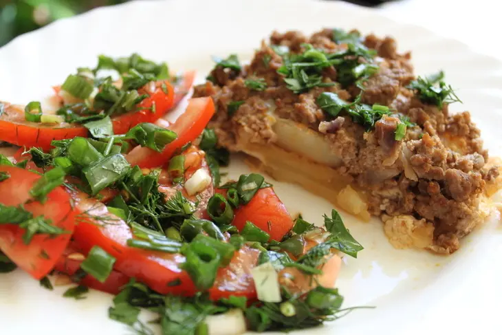 Простая мясная запеканка с картошкой: шаг 3