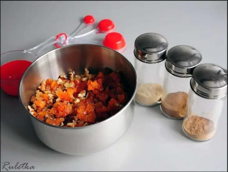 Фаршированные груши под соусом сабайон.: шаг 3
