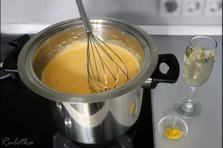 Фаршированные груши под соусом сабайон.: шаг 9