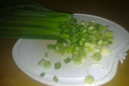Пирожки с зелёным луком и яйцом: шаг 5