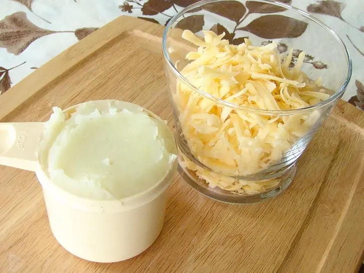 Оладушки с курицей и картофелем: шаг 3
