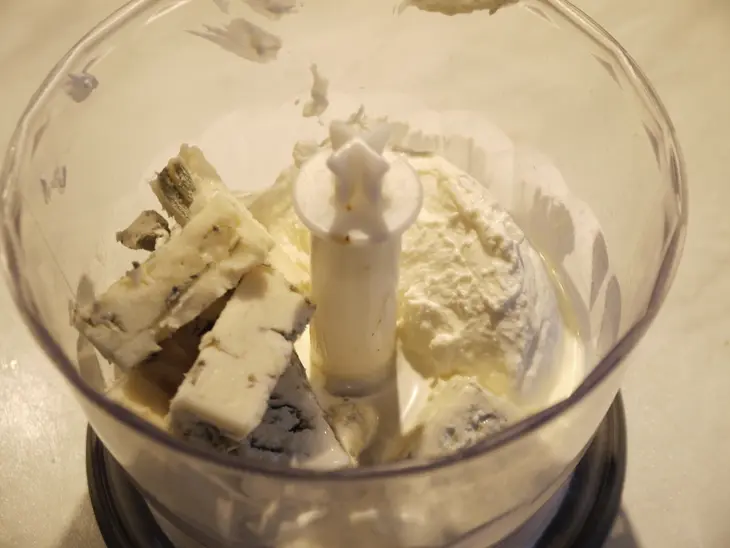 Веррины с грушей и горгонзоловым кремом: шаг 3