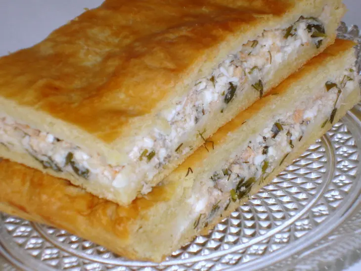 Пирог с рыбой и творогом: шаг 3