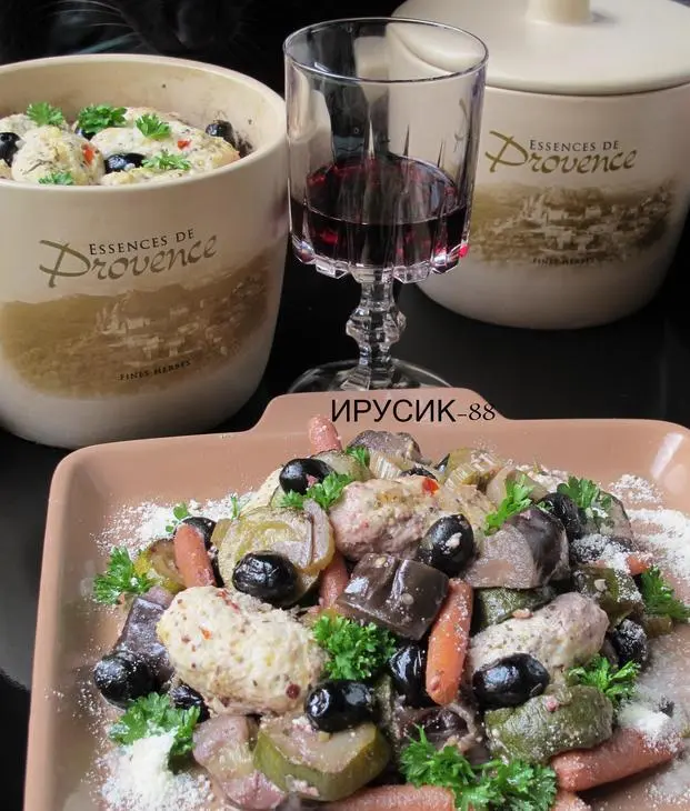 Куриные тефтели с овощами в горшочках .: шаг 11