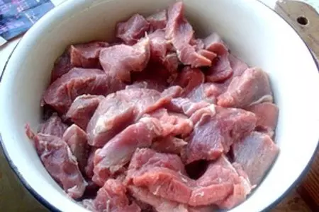 Баранина с яблоками: шаг 1