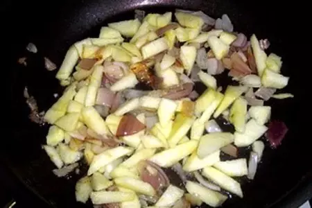 Баранина с яблоками: шаг 4
