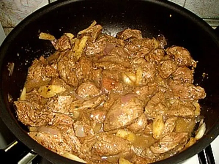Баранина с яблоками: шаг 5