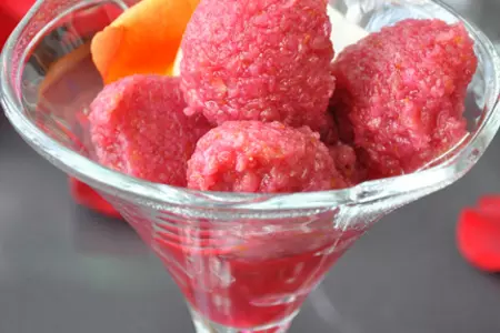 Сорбетто из лепестков роз  (sorbetto ai petali di rosa): шаг 13