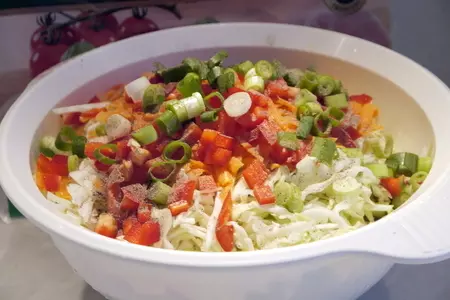 Ветчинные „каннеллони“ с начинкой из маринованной капусты: шаг 2