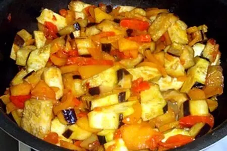 Баклажаны со сливами: шаг 4