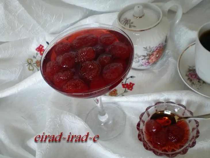 Варенье из клубники: шаг 4