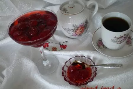 Варенье из клубники: шаг 23