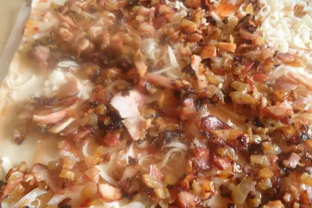 Слоеные крученики с беконом, сыром и чили: шаг 3