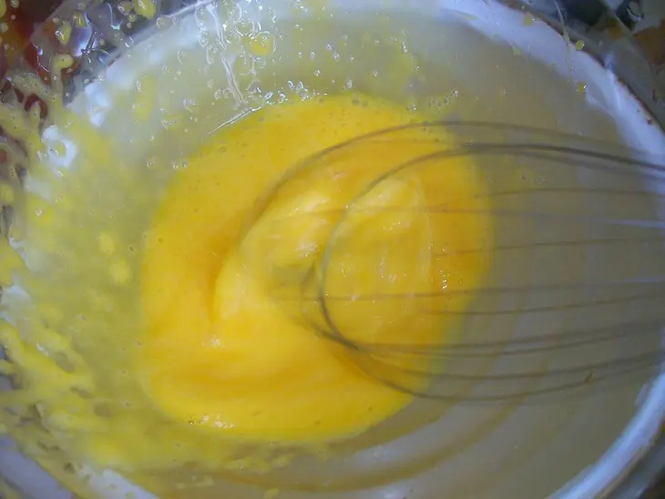 Запеченое мясо с соусом беарнез и легким салатиком.: шаг 4