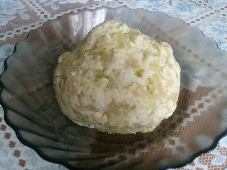 Уалибахи (осетинские пироги с сыром): шаг 6