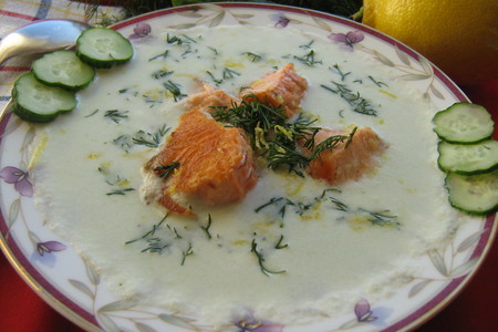 Холодный суп из кефира с рыбой: шаг 6