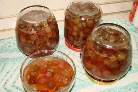 Варенье из крыжовника с грецкими орехами: шаг 8