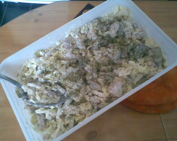 Салат из капусты морской и сухопутной: шаг 2