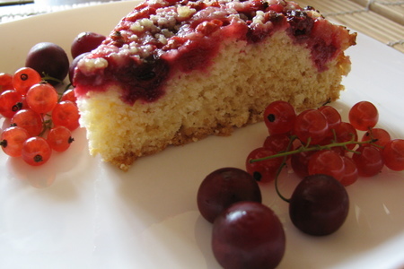 Открытый пирог с ягодками и штрейзелем: шаг 5