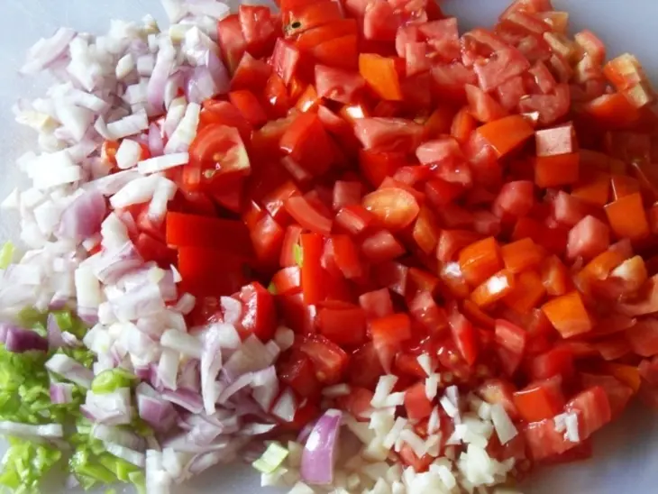 Запеченные баклажаны под сметанным соусом и сальсой: шаг 4