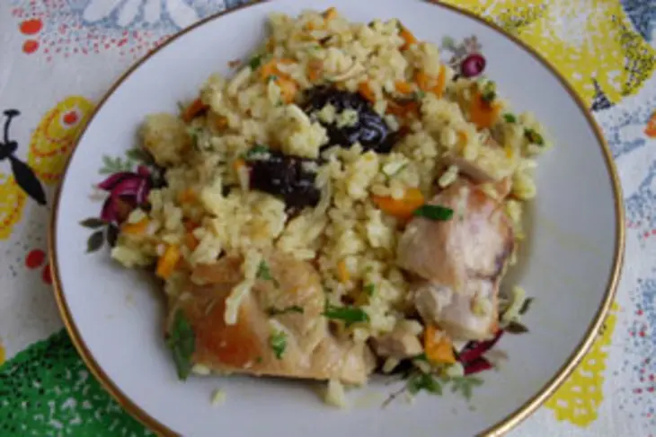 Плов с курицей и черносливом: шаг 4
