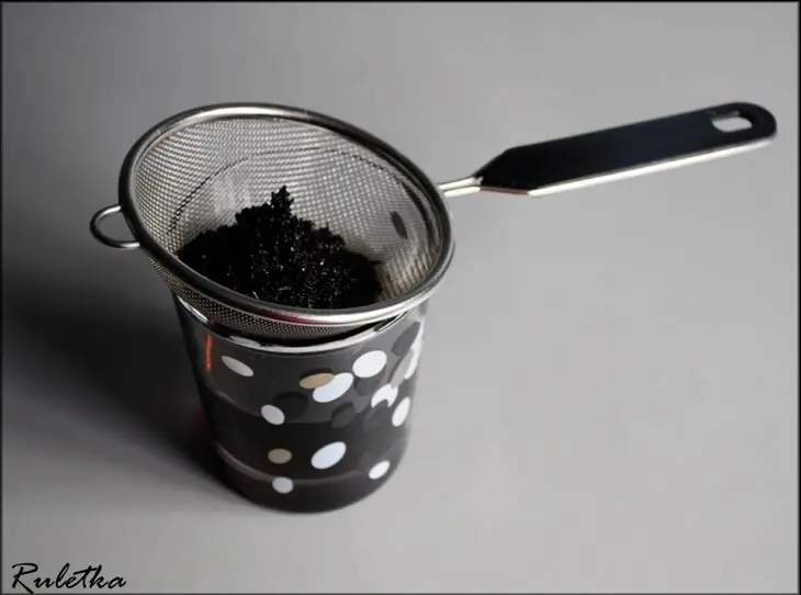 Шоколадная помадка с чайной крошкой и бергамотовым сиропом на основе earl grey.: шаг 6