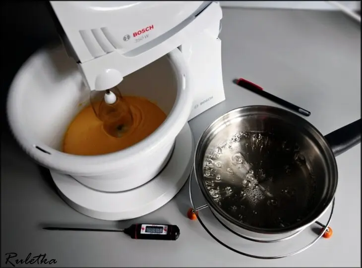 Шоколадная помадка с чайной крошкой и бергамотовым сиропом на основе earl grey.: шаг 9