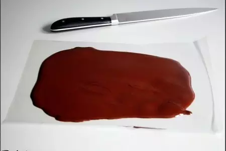 Шоколадная помадка с чайной крошкой и бергамотовым сиропом на основе earl grey.: шаг 17