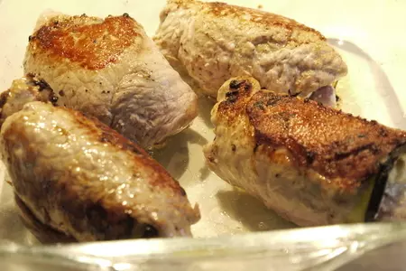 Мясные рулеты с начинкой из баклажан и брынзы „греческие мотивы“: шаг 4