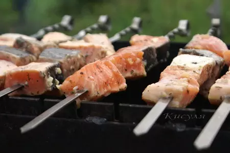 Шашлык из лосося: шаг 1