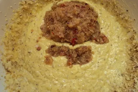 Торт с фундуком, нектаринами и сливочным кремом: шаг 6
