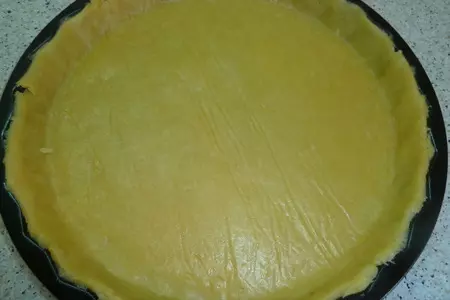 Пирог с куриным мясом, свекольными листьями и кедровыми орешками: шаг 7