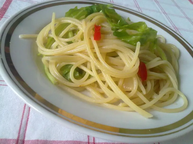 Спагетти с руколой и чили: шаг 6